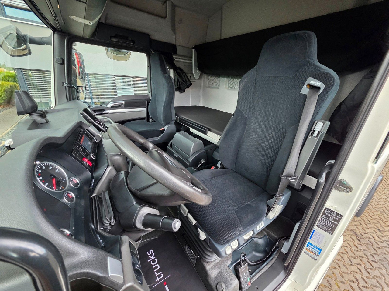 Tractor unit MAN TGX 18.400 4x2 LLS-U / ZF Intarder / Hubkupplung: picture 16 Tractor unit MAN TGX 18.400 4x2 LLS-U / ZF Intarder / Hubkupplung: picture 16