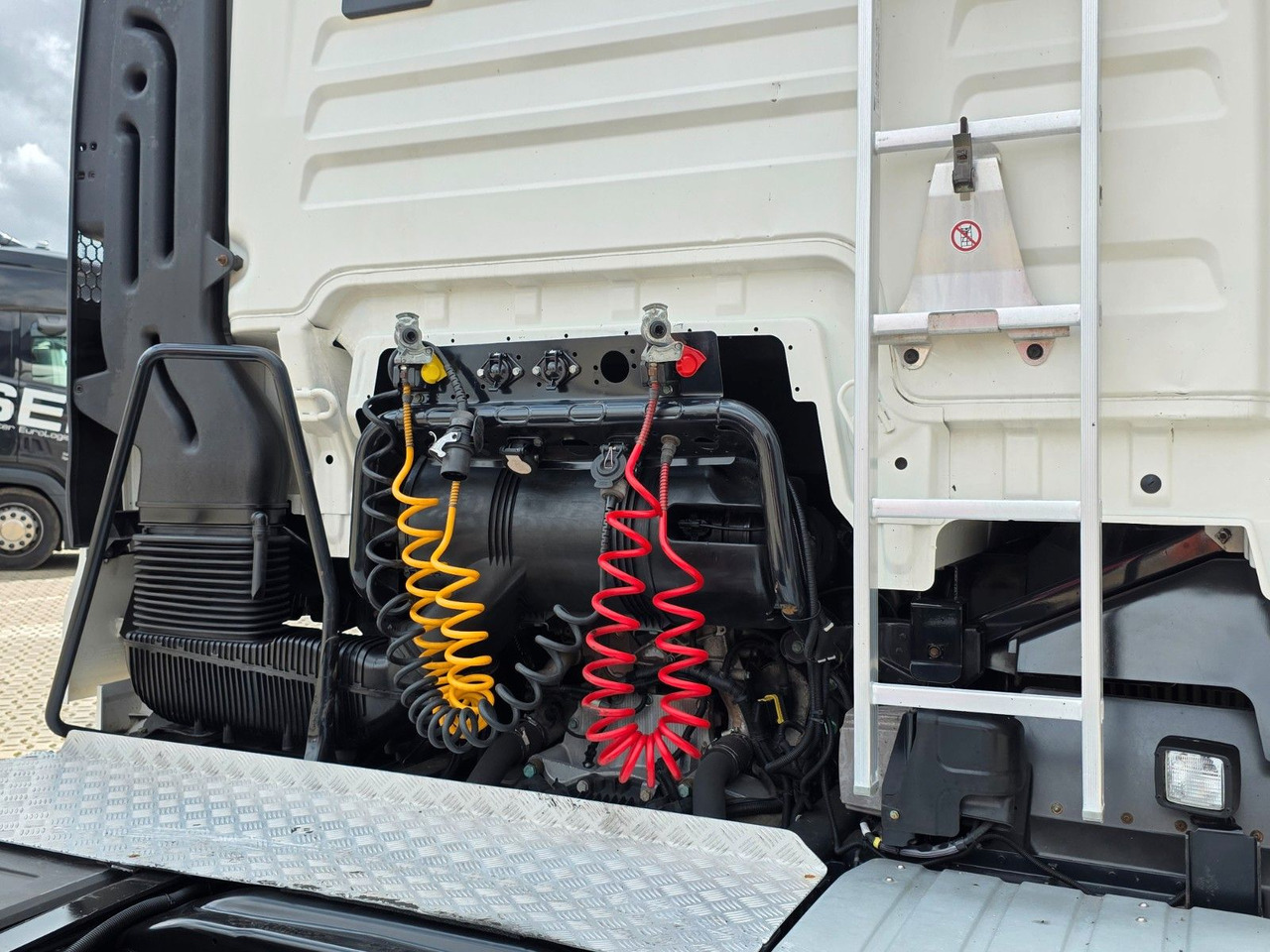 Tractor unit MAN TGX 18.400 4x2 LLS-U / ZF Intarder / Hubkupplung: picture 12 Tractor unit MAN TGX 18.400 4x2 LLS-U / ZF Intarder / Hubkupplung: picture 12