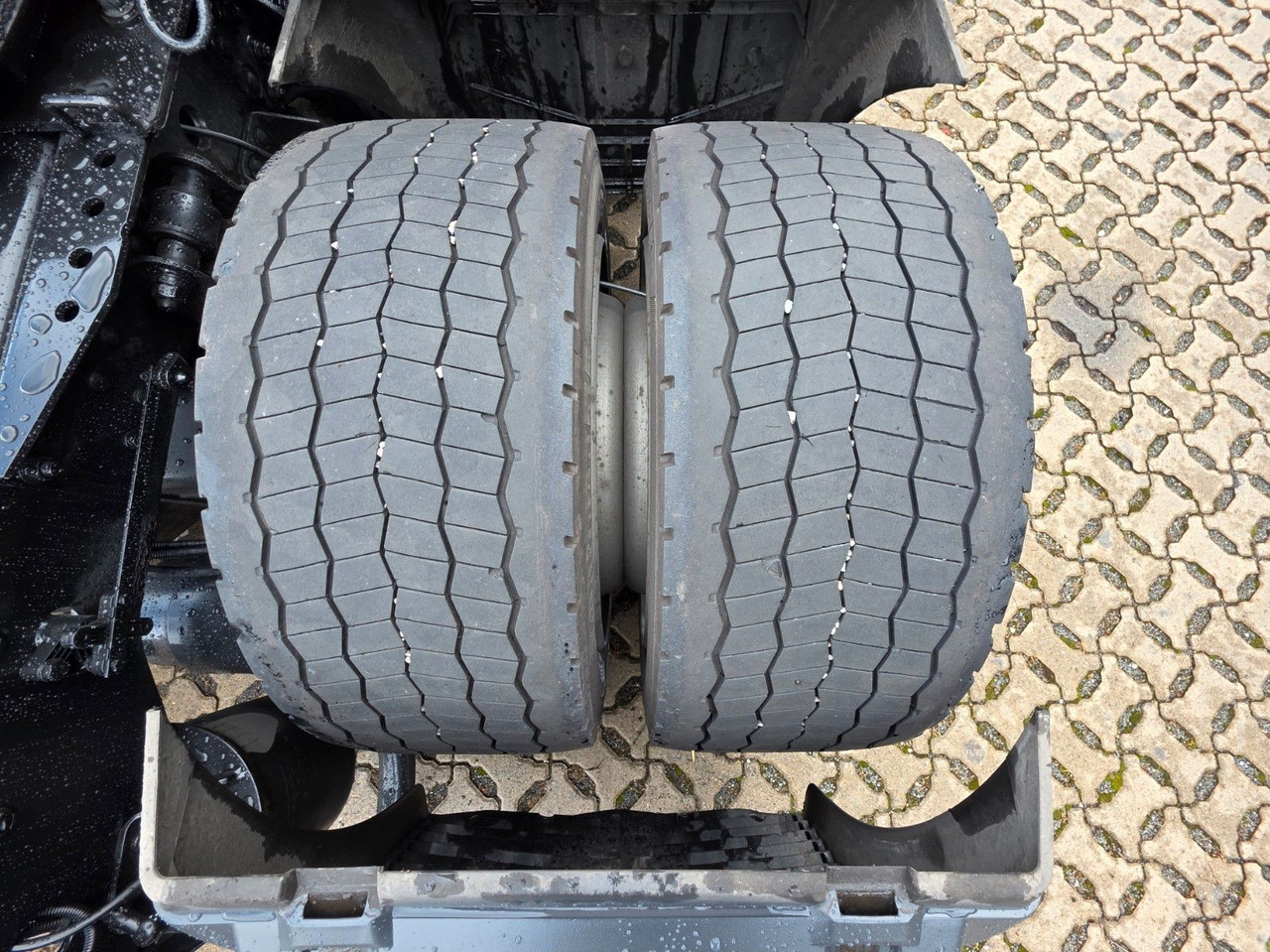 Tractor unit MAN TGX 18.400 4x2 LLS-U / ZF Intarder / Hubkupplung: picture 29 Tractor unit MAN TGX 18.400 4x2 LLS-U / ZF Intarder / Hubkupplung: picture 29