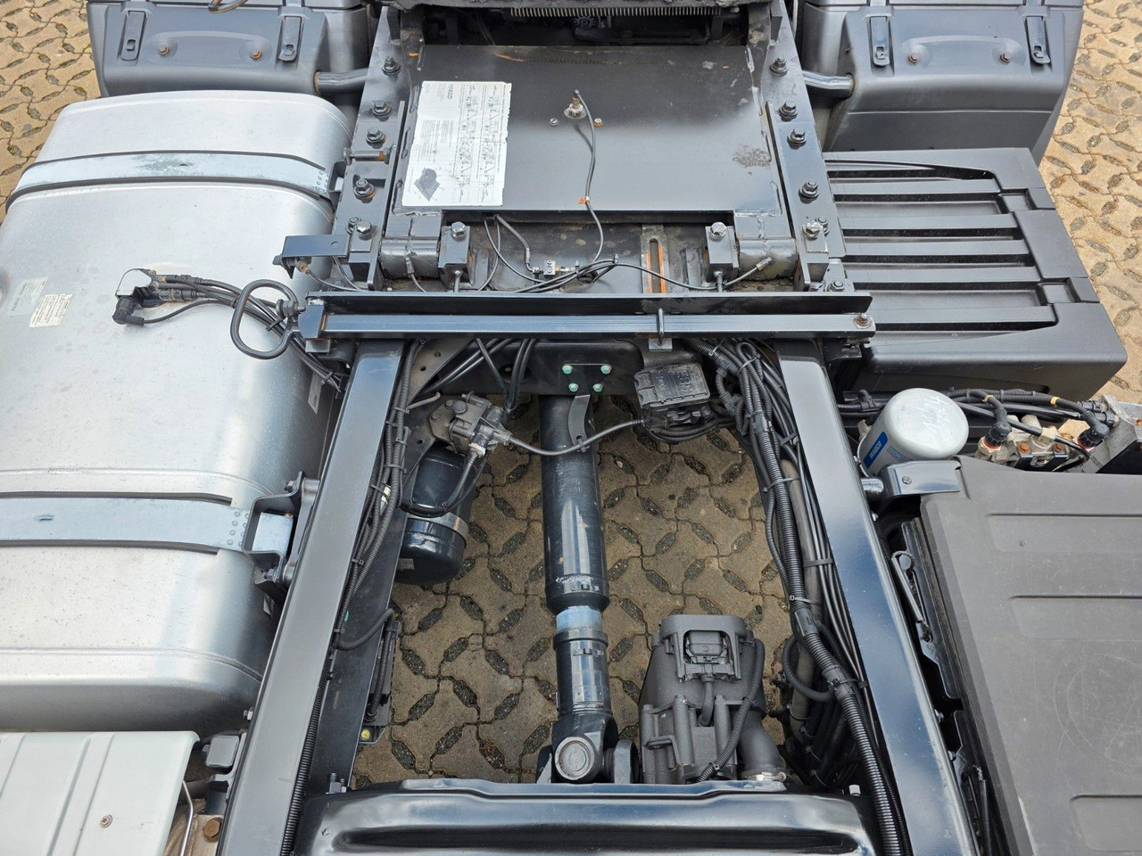 Tractor unit MAN TGX 18.400 4x2 LLS-U / ZF Intarder / Hubkupplung: picture 11 Tractor unit MAN TGX 18.400 4x2 LLS-U / ZF Intarder / Hubkupplung: picture 11