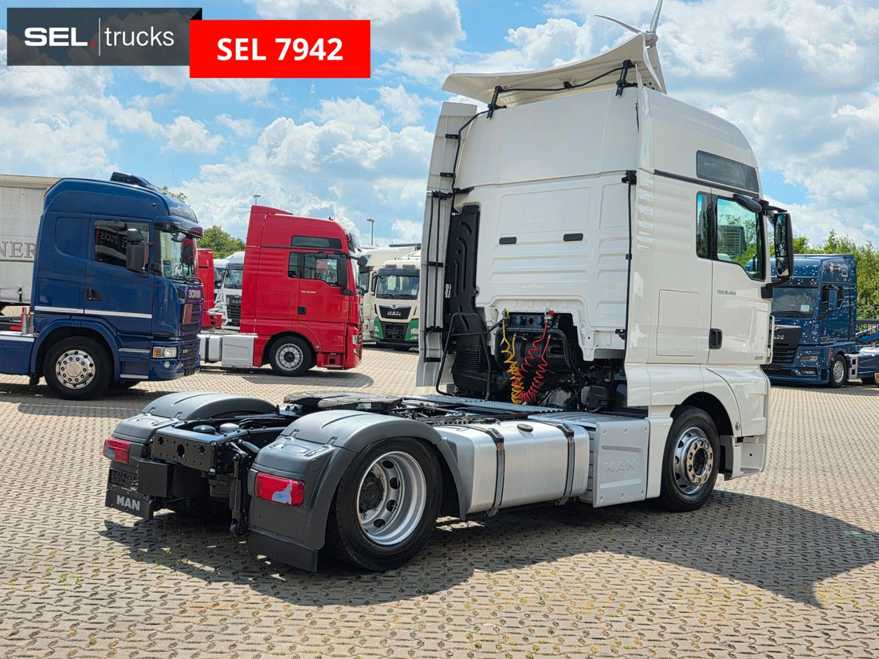 MAN TGX 18.460 4X2 LLS-U /Retarder /2 Tanks /ADR AT - Tractor unit: picture 5 MAN TGX 18.460 4X2 LLS-U /Retarder /2 Tanks /ADR AT - Tractor unit: picture 5