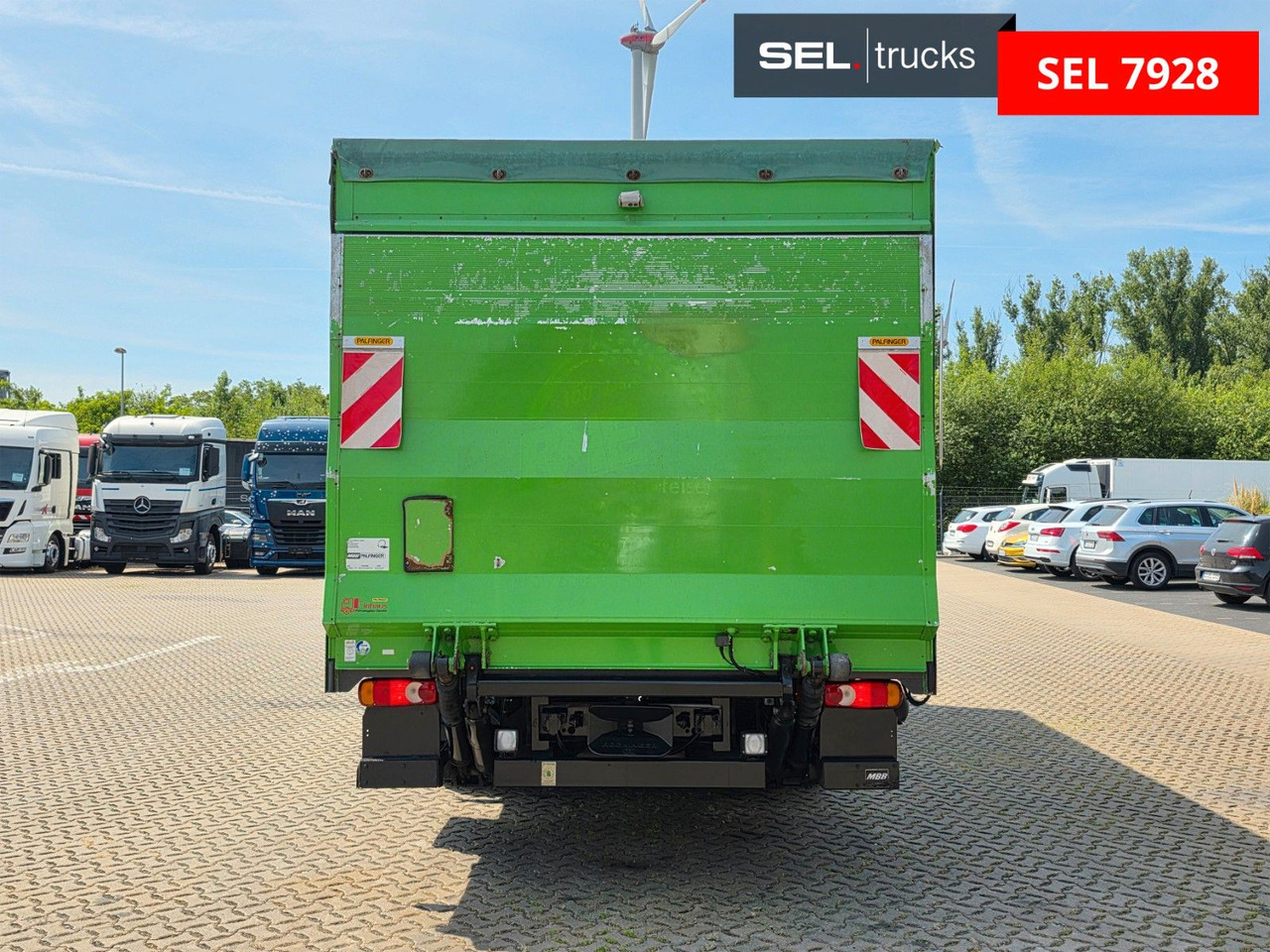 Curtainsider truck Volvo FL 240: picture 6 Curtainsider truck Volvo FL 240: picture 6