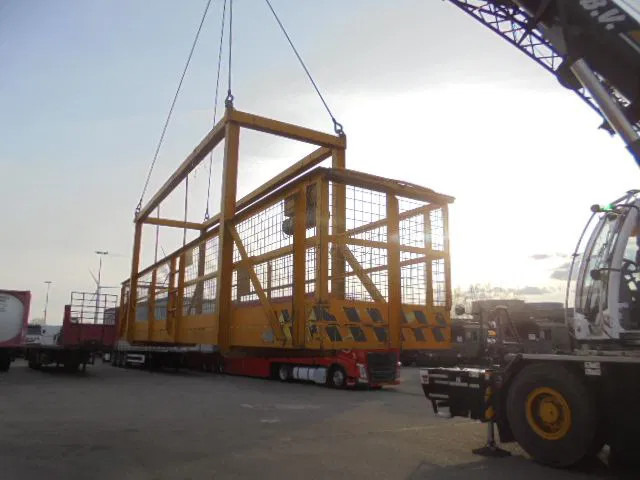 YKE / Hogendoorn MANBAK MB 3 - Attachment for Construction machinery: picture 2 YKE / Hogendoorn MANBAK MB 3 - Attachment for Construction machinery: picture 2