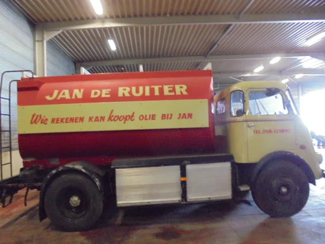 DAF 1600 A1600DF 360 - Tank truck: picture 5 DAF 1600 A1600DF 360 - Tank truck: picture 5