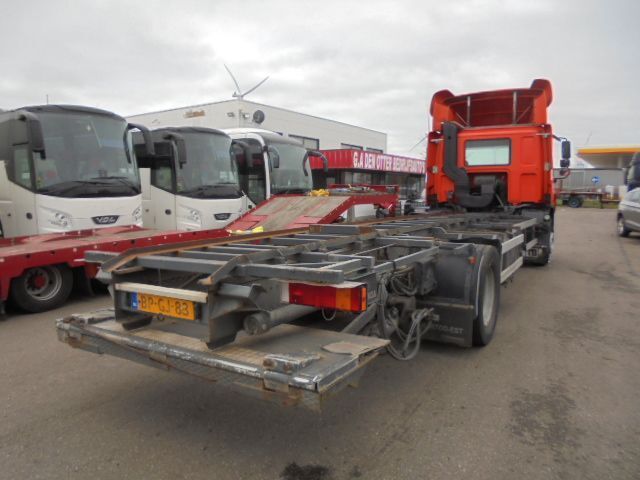 DAF CF 180 - Box truck: picture 5 DAF CF 180 - Box truck: picture 5