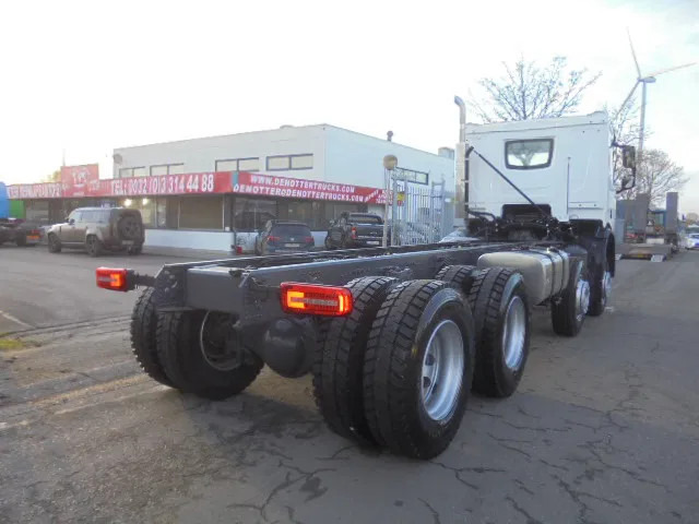 DAF XDC 450 8X4 DEMO UNUSED RHD - Cab chassis truck: picture 4 DAF XDC 450 8X4 DEMO UNUSED RHD - Cab chassis truck: picture 4