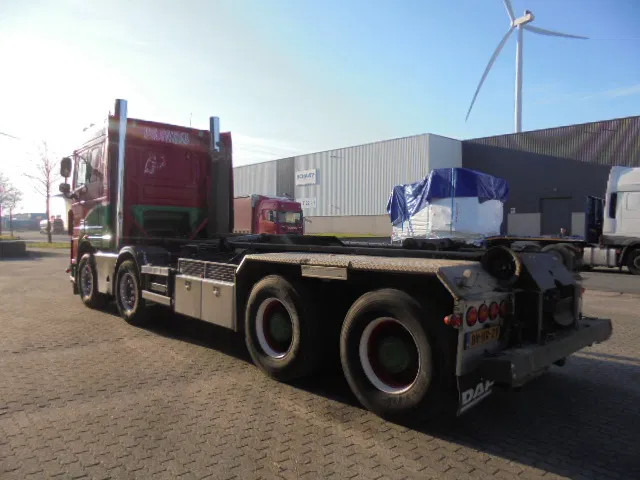 Hook lift truck DAF XF 105 410 FAD 8X4 STEEL SUSPENSION: picture 5