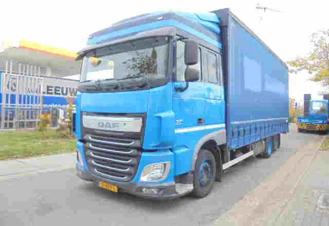 DAF XF 410 6X2 NL TRUCK TUV 03-26 - Curtainsider truck: picture 1 DAF XF 410 6X2 NL TRUCK TUV 03-26 - Curtainsider truck: picture 1