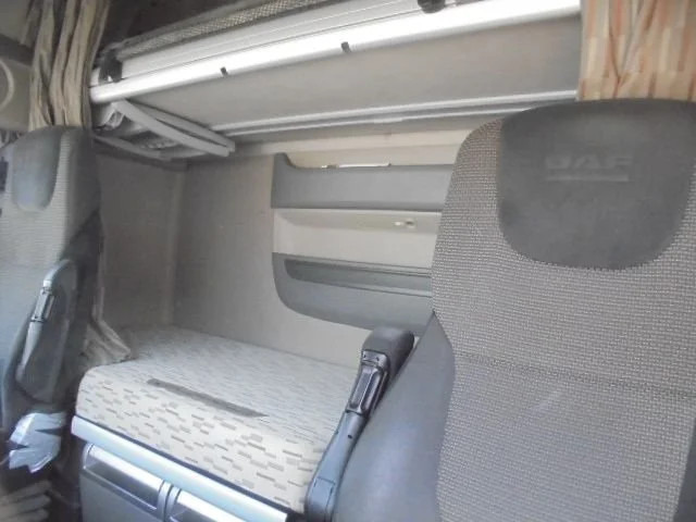 Dropside/ Flatbed truck DAF XF 510 FAR 6X2: picture 19 Dropside/ Flatbed truck DAF XF 510 FAR 6X2: picture 19