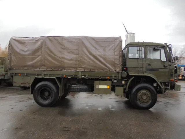 DAF YLM 4442 NT 4X4 - Curtainsider truck: picture 4 DAF YLM 4442 NT 4X4 - Curtainsider truck: picture 4
