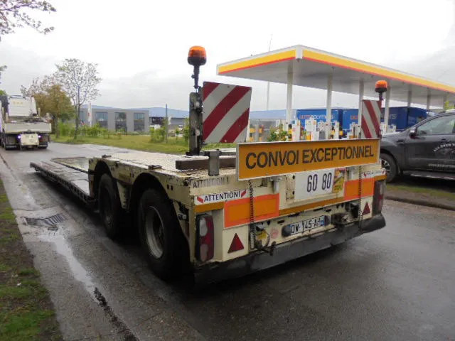 Faymonville F-S42-1ACA - Low loader semi-trailer: picture 5 Faymonville F-S42-1ACA - Low loader semi-trailer: picture 5