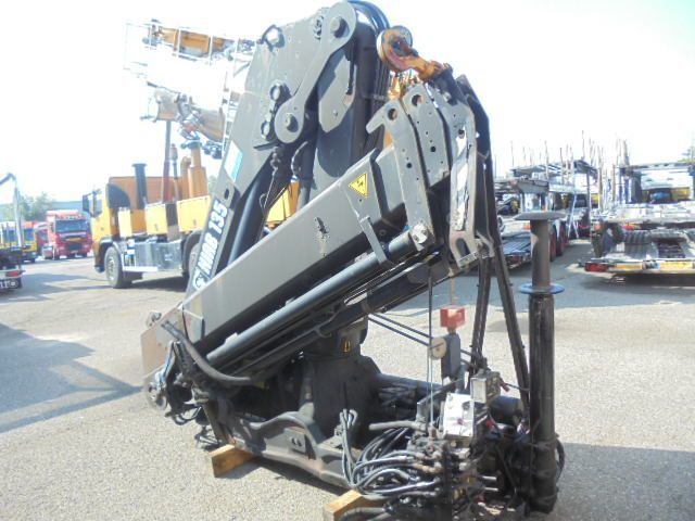 Hiab 135/3 - Dropside/ Flatbed truck, Crane truck: picture 2 Hiab 135/3 - Dropside/ Flatbed truck, Crane truck: picture 2