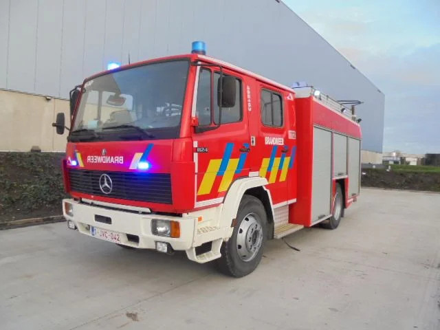 Mercedes-Benz 1124 F - Fire truck: picture 1 Mercedes-Benz 1124 F - Fire truck: picture 1