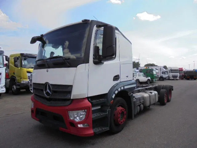 Mercedes-Benz ACTROS 2340 6X2 - Autotransporter truck: picture 1 Mercedes-Benz ACTROS 2340 6X2 - Autotransporter truck: picture 1