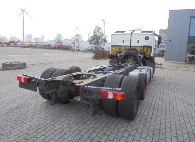 Mercedes-Benz Actros 2340 LL 6X2 - Autotransporter truck: picture 4 Mercedes-Benz Actros 2340 LL 6X2 - Autotransporter truck: picture 4