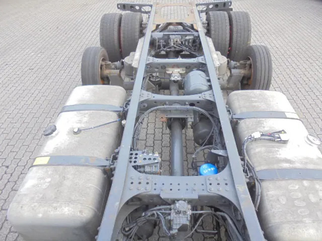 Autotransporter truck Mercedes-Benz Actros 2340 LL 6X2: picture 20 Autotransporter truck Mercedes-Benz Actros 2340 LL 6X2: picture 20