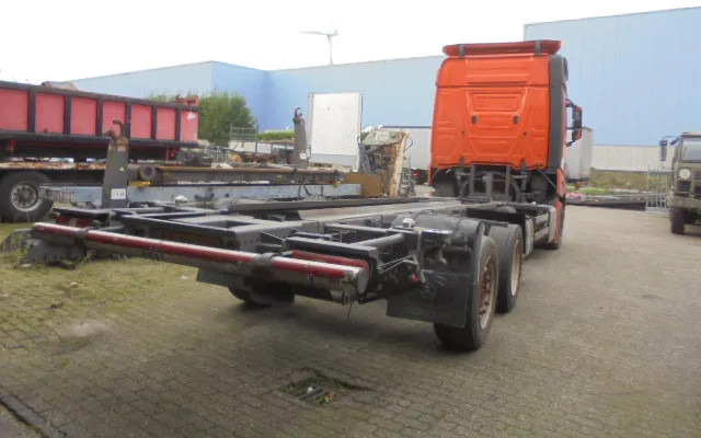 Mercedes-Benz Actros 2542 LS 6X2 ENGINE BROKE - Container transporter/ Swap body truck: picture 4 Mercedes-Benz Actros 2542 LS 6X2 ENGINE BROKE - Container transporter/ Swap body truck: picture 4