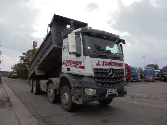 Mercedes-Benz Arocs 3240 K 8X4 - Tipper: picture 3 Mercedes-Benz Arocs 3240 K 8X4 - Tipper: picture 3