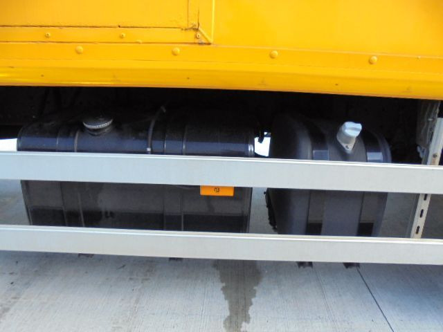 Vacuum truck Mercedes-Benz Axor 1829 + HAMMELMAN: picture 7