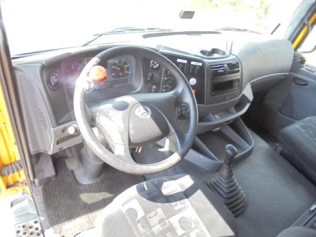 Vacuum truck Mercedes-Benz Axor 2540 + HAMMELMAN DEUTZ: picture 8