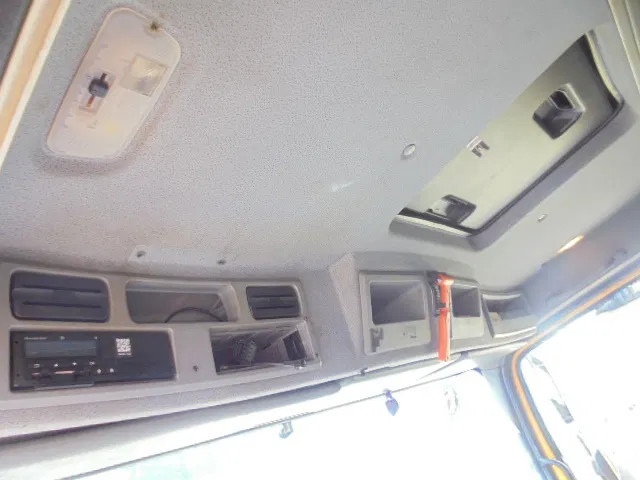 Vacuum truck Mercedes-Benz Axor 2540 + HAMMELMAN DEUTZ: picture 12