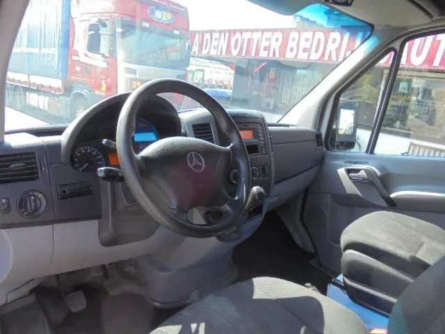 Mercedes-Benz Sprinter 313 FRIGO NL TRUCK - Refrigerated delivery van: picture 5 Mercedes-Benz Sprinter 313 FRIGO NL TRUCK - Refrigerated delivery van: picture 5