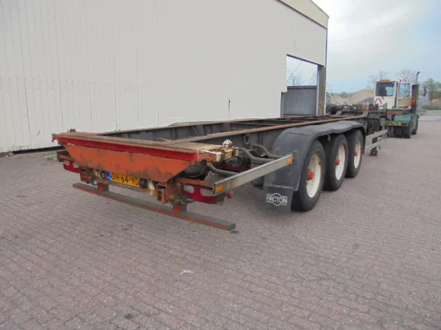 Pacton T3-007 40 45 FT - Container transporter/ Swap body semi-trailer: picture 3 Pacton T3-007 40 45 FT - Container transporter/ Swap body semi-trailer: picture 3