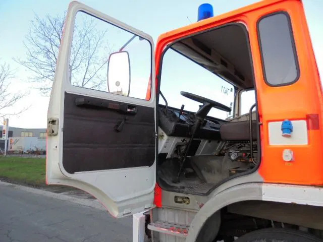Fire truck Renault C A07 C1: picture 13