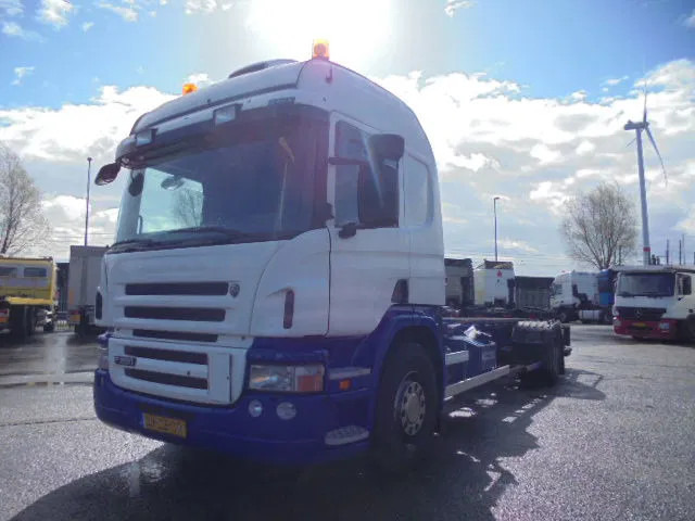 Scania P280 B 4X2 - Container transporter/ Swap body truck: picture 1 Scania P280 B 4X2 - Container transporter/ Swap body truck: picture 1
