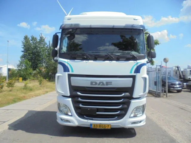 DAF XF 440 - Tractor unit: picture 2 DAF XF 440 - Tractor unit: picture 2