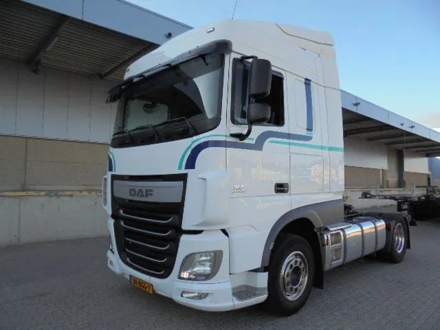 DAF XF 440 - Tractor unit: picture 1 DAF XF 440 - Tractor unit: picture 1