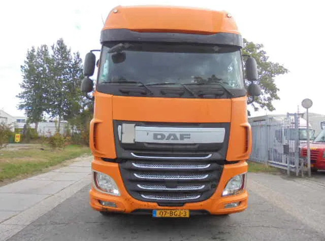 DAF XF 440 SSC NL TRUCK - Tractor unit: picture 2 DAF XF 440 SSC NL TRUCK - Tractor unit: picture 2