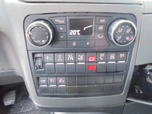 Tractor unit MAN TGX 26.480 XXL 6X2: picture 17 Tractor unit MAN TGX 26.480 XXL 6X2: picture 17