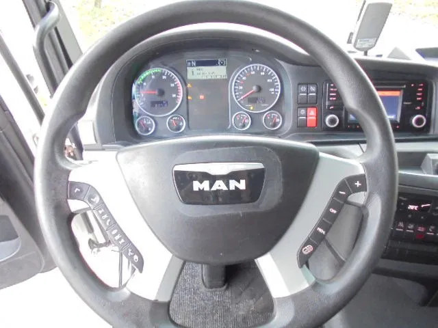 Tractor unit MAN TGX 26.480 XXL 6X2: picture 19 Tractor unit MAN TGX 26.480 XXL 6X2: picture 19