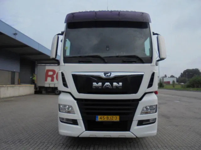 MAN TGX 26-500 XXL NEW TYPE TACHO - Tractor unit: picture 2 MAN TGX 26-500 XXL NEW TYPE TACHO - Tractor unit: picture 2