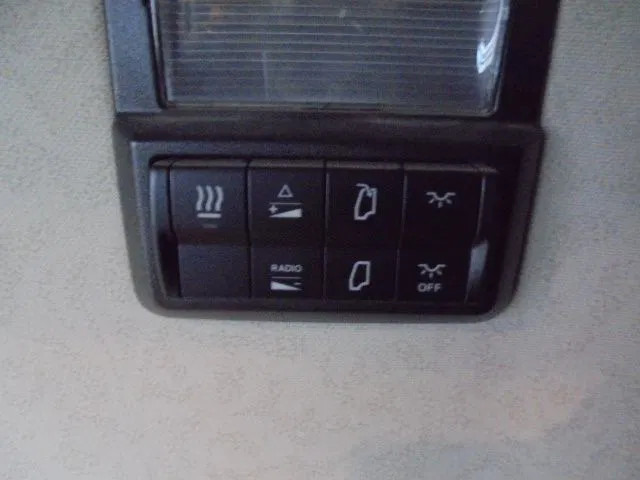 Mercedes-Benz Actros 2543 6X2 + HYDRAULIC leasing Mercedes-Benz Actros 2543 6X2 + HYDRAULIC: picture 18 Mercedes-Benz Actros 2543 6X2 + HYDRAULIC leasing Mercedes-Benz Actros 2543 6X2 + HYDRAULIC: picture 18