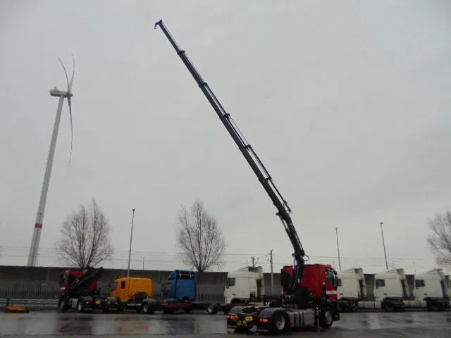 Renault T460 + HIAB 158 E5 - Tractor unit: picture 4 Renault T460 + HIAB 158 E5 - Tractor unit: picture 4