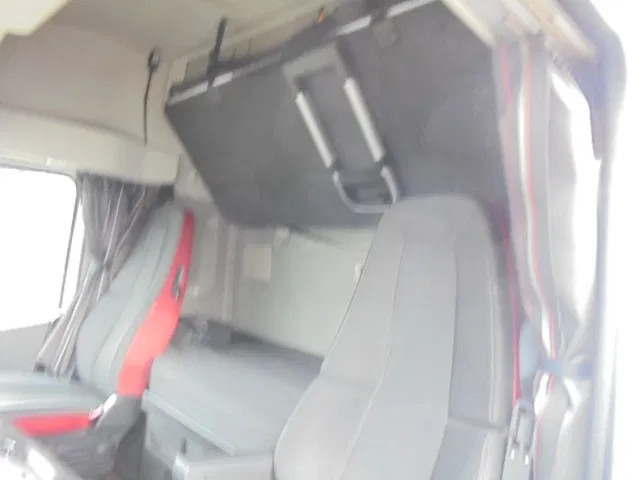 Tractor unit Volvo FH 420 NL TRUCK APK 09-26: picture 12