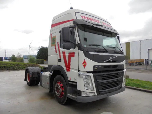 Volvo FM 12.420 EURO 6 - Tractor unit: picture 3 Volvo FM 12.420 EURO 6 - Tractor unit: picture 3