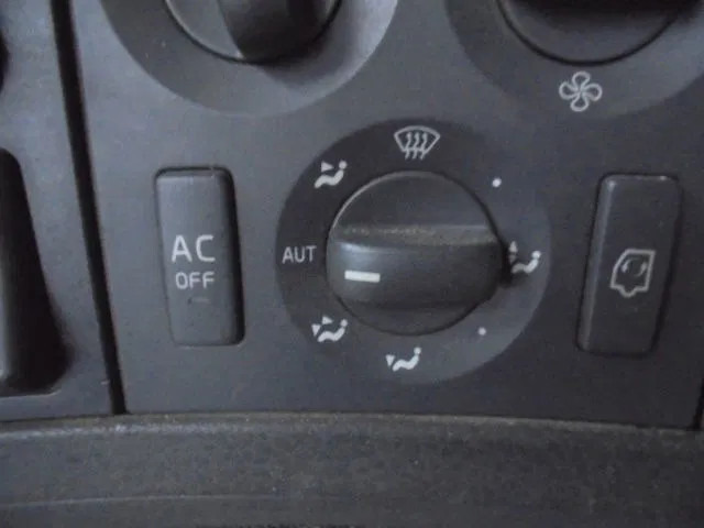 Tractor unit Volvo FM 400 GLOBETROTTER ADR NL TRUCK +TANK TRAILER: picture 10 Tractor unit Volvo FM 400 GLOBETROTTER ADR NL TRUCK +TANK TRAILER: picture 10