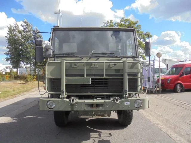 DAF YA D4442 NT 4X4 - Truck: picture 2 DAF YA D4442 NT 4X4 - Truck: picture 2