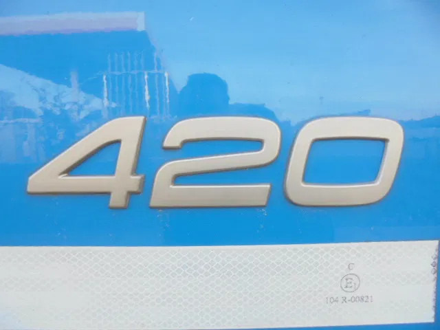 Volvo FH 420 6X2 NL TRUCK - Curtainsider truck: picture 4 Volvo FH 420 6X2 NL TRUCK - Curtainsider truck: picture 4