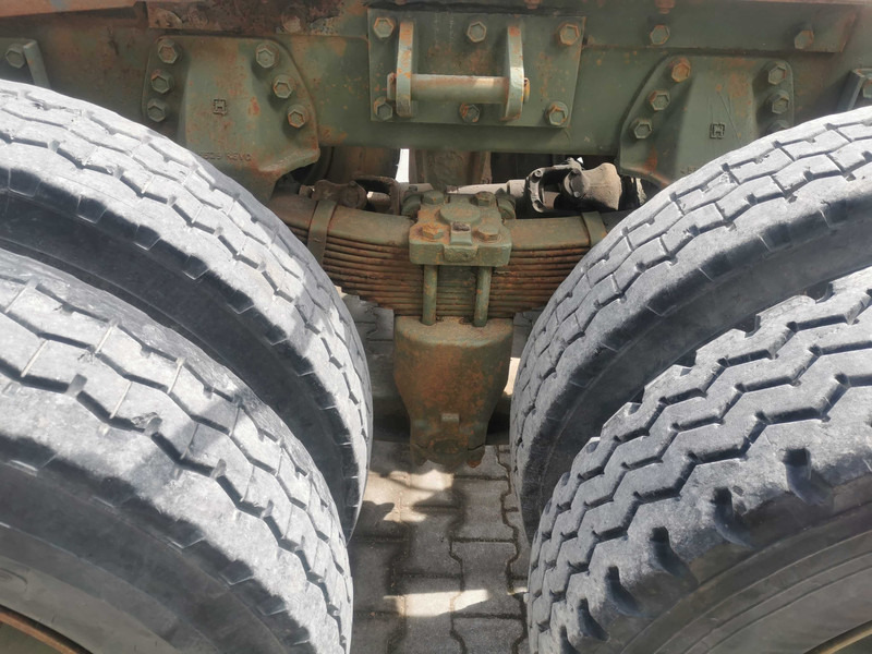 Dropside/ Flatbed truck AM General M920 truck tractor: picture 9 Dropside/ Flatbed truck AM General M920 truck tractor: picture 9