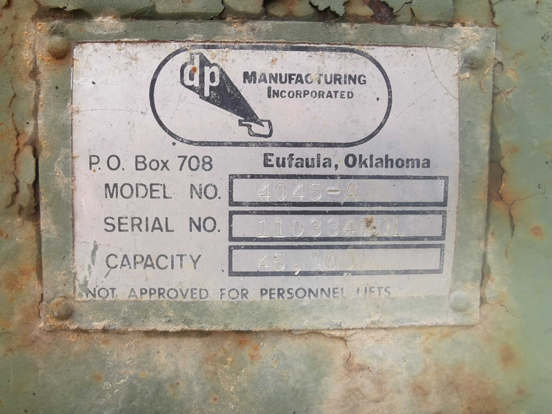 Dropside/ Flatbed truck AM General M920 truck tractor: picture 18 Dropside/ Flatbed truck AM General M920 truck tractor: picture 18