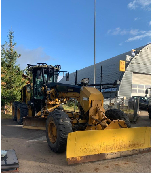 Caterpillar 120 M 6x6 - Grader: picture 4 Caterpillar 120 M 6x6 - Grader: picture 4