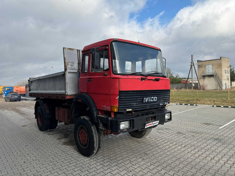 Iveco Magirus 190-32, 4x4, V10 - Tipper: picture 2 Iveco Magirus 190-32, 4x4, V10 - Tipper: picture 2