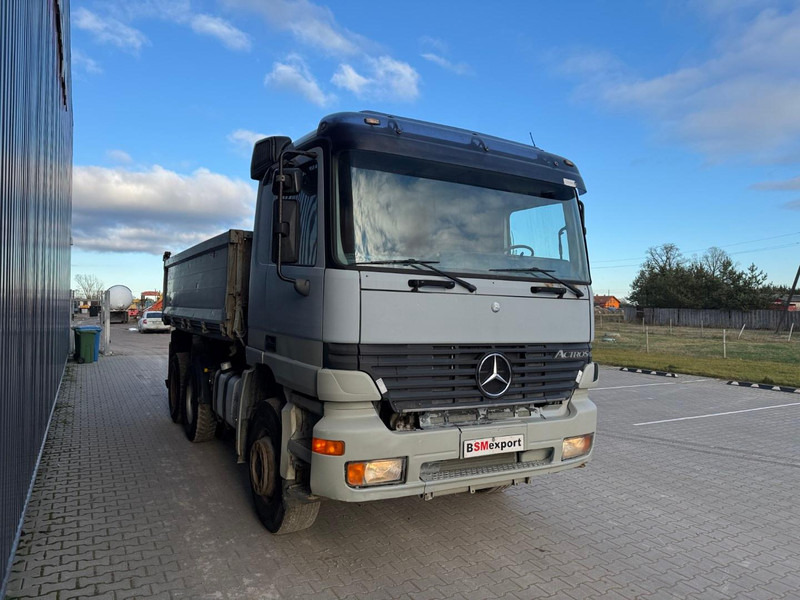 Mercedes-Benz Actros 2648, V8 - Tipper: picture 2 Mercedes-Benz Actros 2648, V8 - Tipper: picture 2