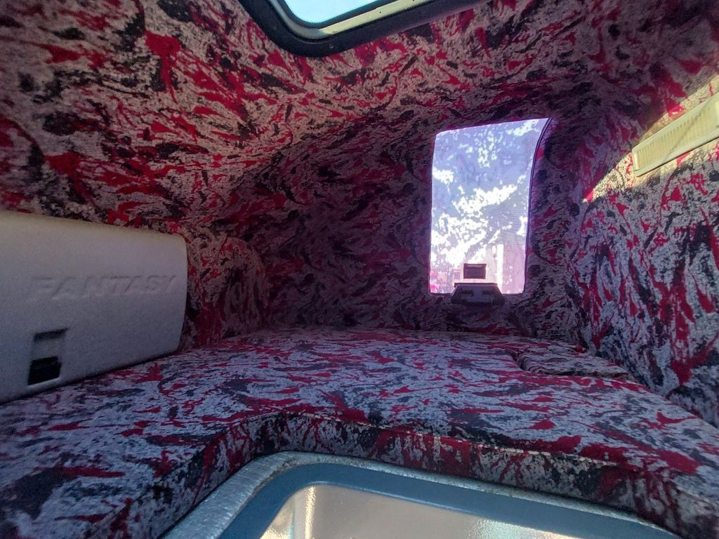 Curtainsider truck DAF FA LF 45.220 E12 4x2: picture 19 Curtainsider truck DAF FA LF 45.220 E12 4x2: picture 19