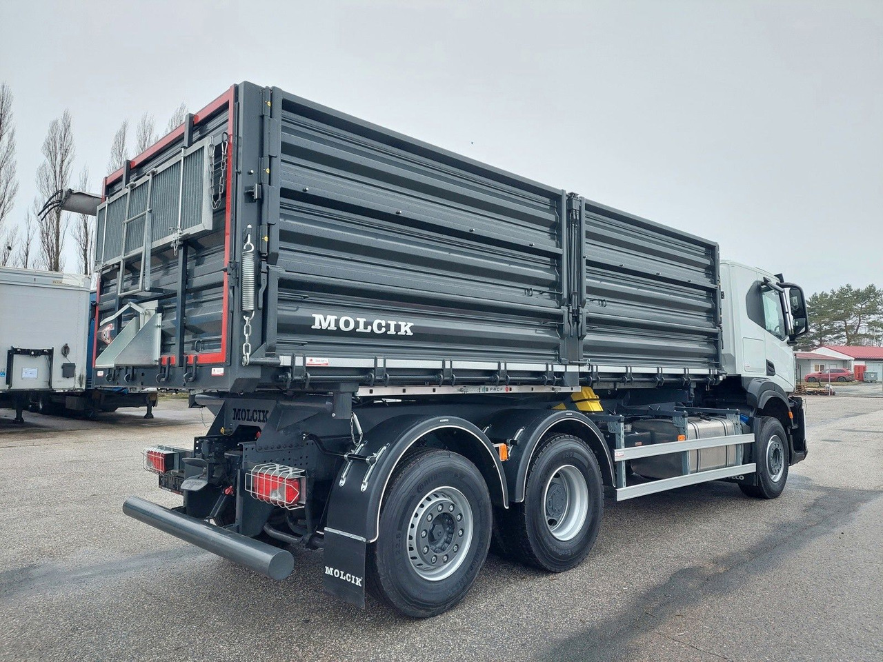 Tipper for transportation of bulk materials Iveco X-WAY AT280X48Y/PS HR ON+ 6x2 Bordmatik: picture 14 Tipper for transportation of bulk materials Iveco X-WAY AT280X48Y/PS HR ON+ 6x2 Bordmatik: picture 14