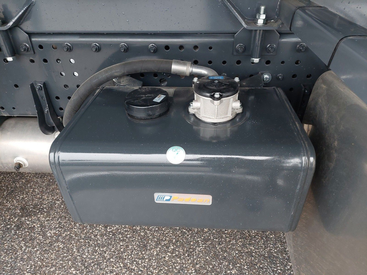 Tipper for transportation of bulk materials Iveco X-WAY AT280X48Y/PS HR ON+ 6x2 Bordmatik: picture 25 Tipper for transportation of bulk materials Iveco X-WAY AT280X48Y/PS HR ON+ 6x2 Bordmatik: picture 25